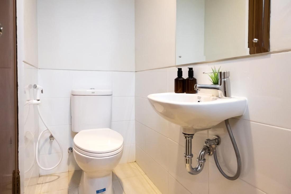 Twospaces Living At Zena Mozia Tegal  Zewnętrze zdjęcie