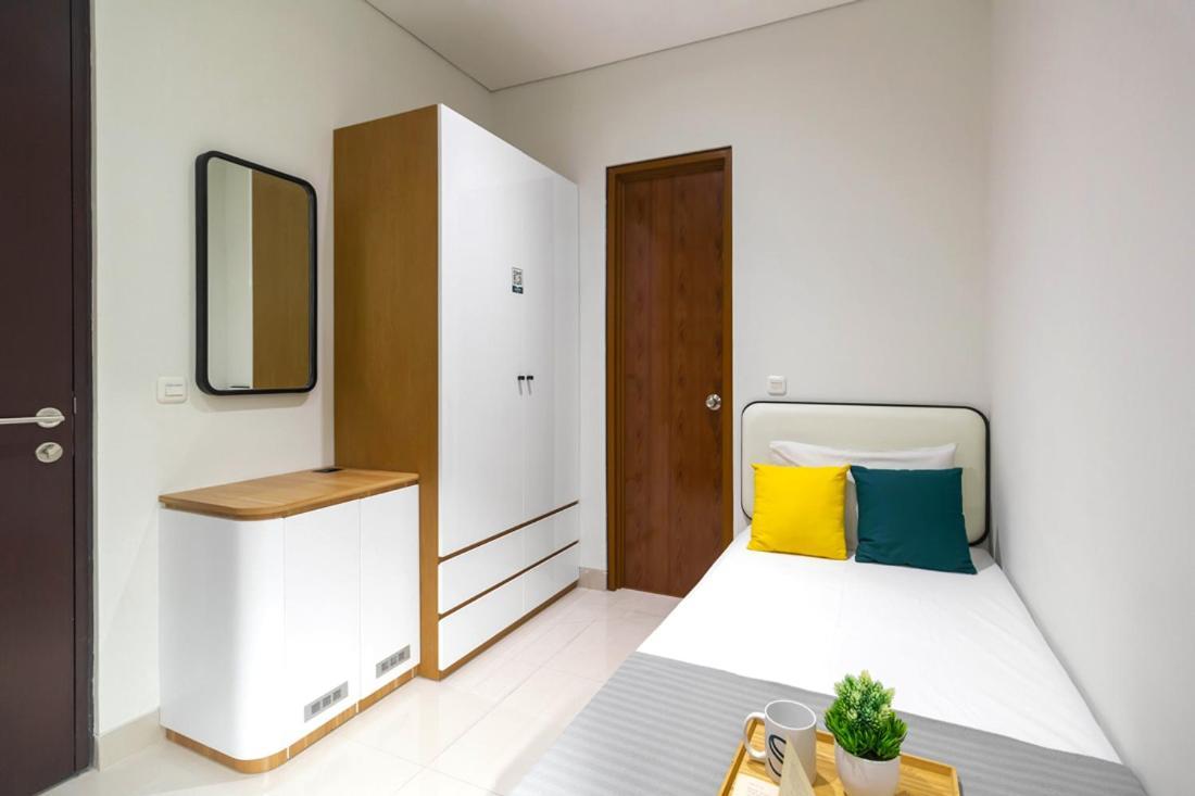 Twospaces Living At Zena Mozia Tegal  Zewnętrze zdjęcie